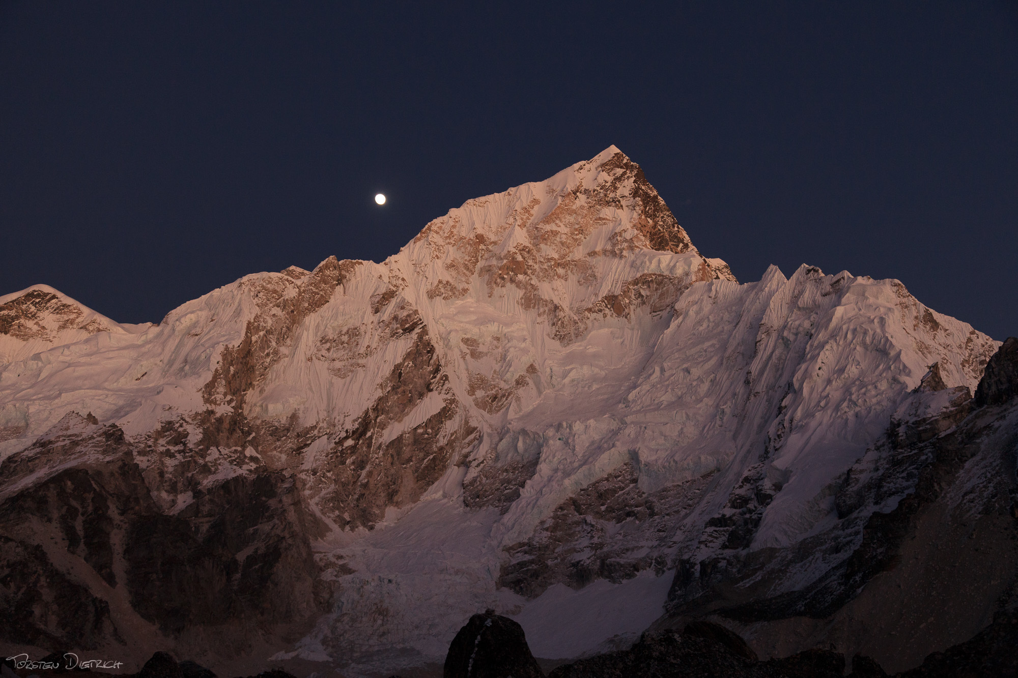Nuptse after sunset