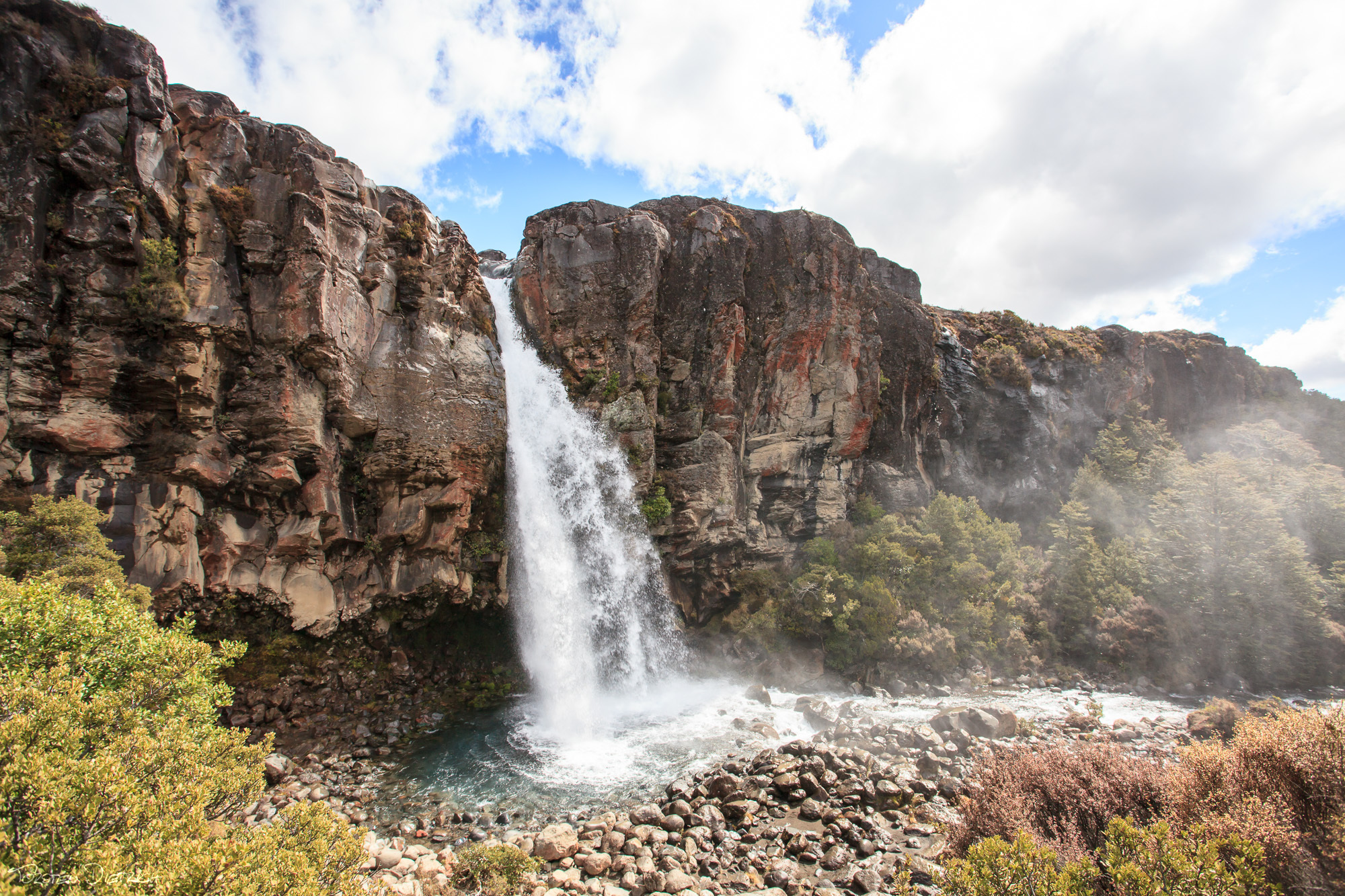 Taranaki Falls